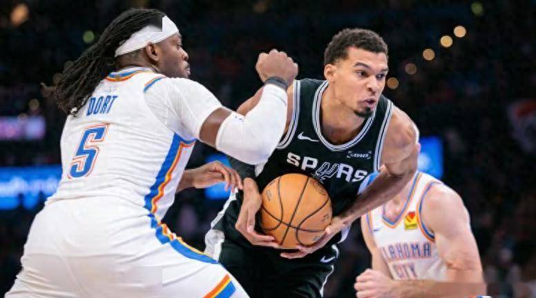 关于圣安东尼奥马刺关键时刻强势反弹,志在法国杯名次提升,球迷炸锅,阵容厚度经受考验的信息 关于圣安东尼奥马刺关键时刻强势反弹,志在法国杯名次提升,球迷炸锅,阵容厚度经受考验的信息