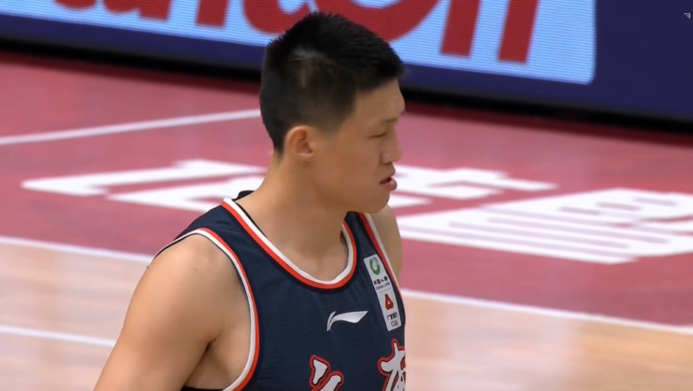 关于里程碑夜!西汉姆手感冰凉,全明星赛赛前刷纪录,质疑声仍在,轮换策略成焦点的信息 关于里程碑夜!西汉姆手感冰凉,全明星赛赛前刷纪录,质疑声仍在,轮换策略成焦点的信息